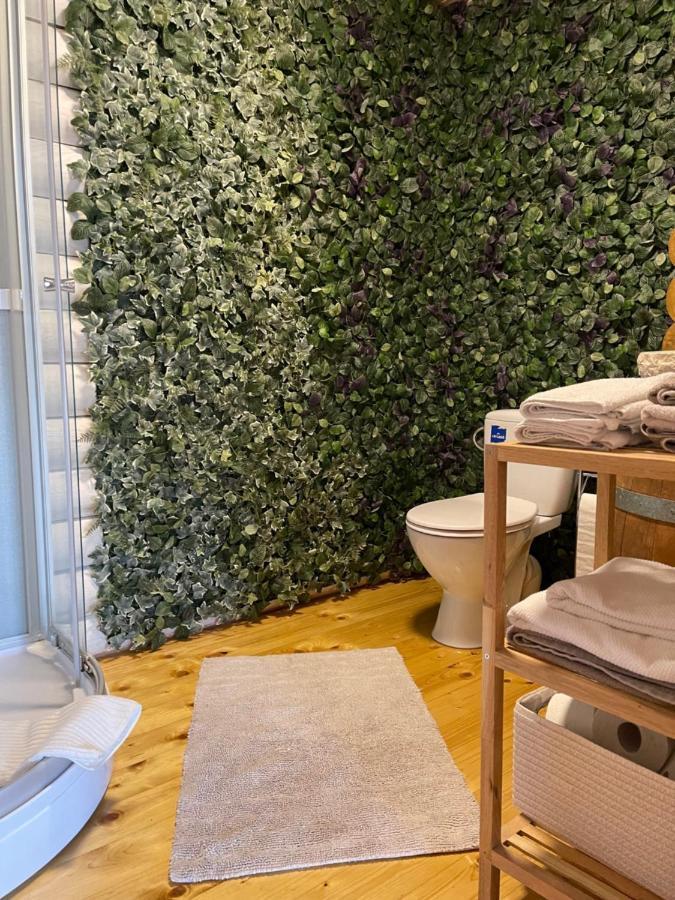 Wellness Huette Am Zwenkauer See Bei Leipzig المظهر الخارجي الصورة