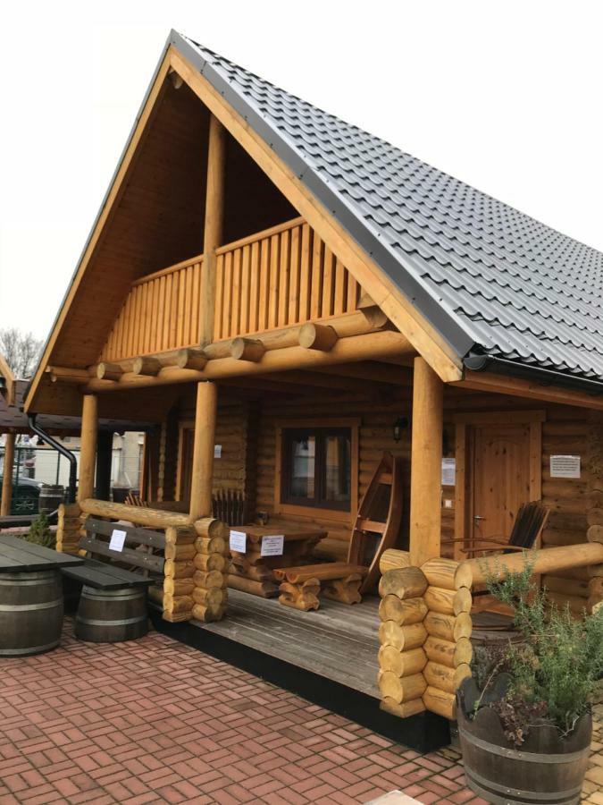 Wellness Huette Am Zwenkauer See Bei Leipzig المظهر الخارجي الصورة